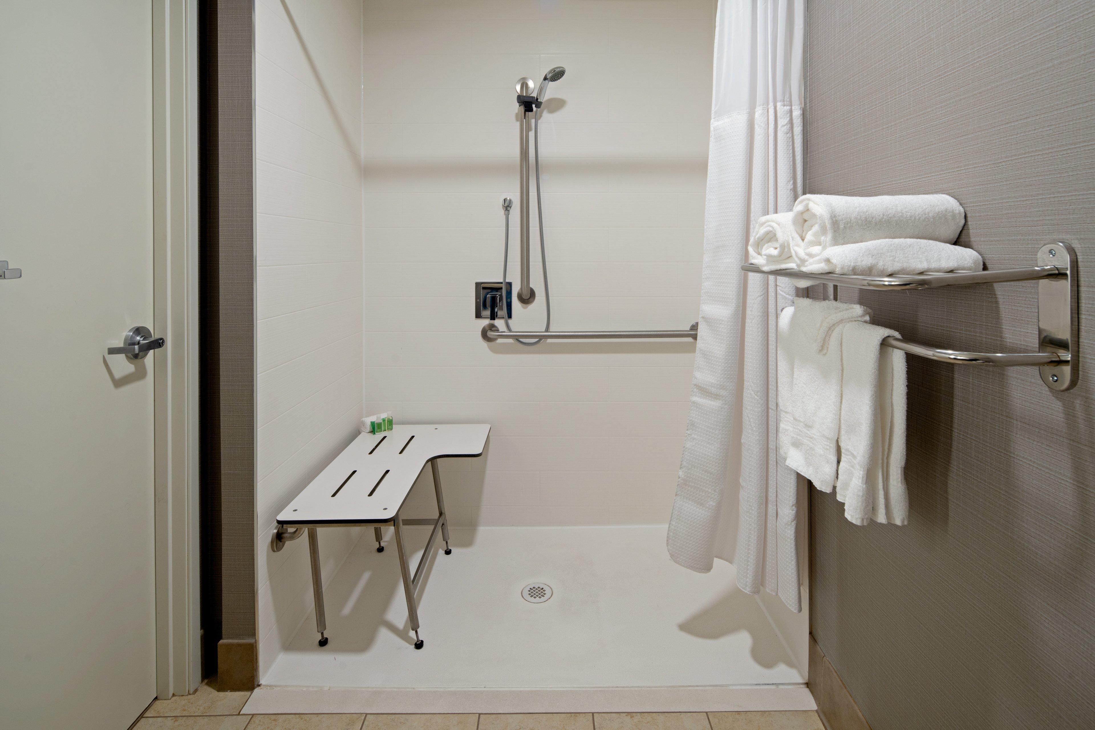 Holiday Inn Palmdale-Lancaster, an IHG Hotel Bagian luar foto