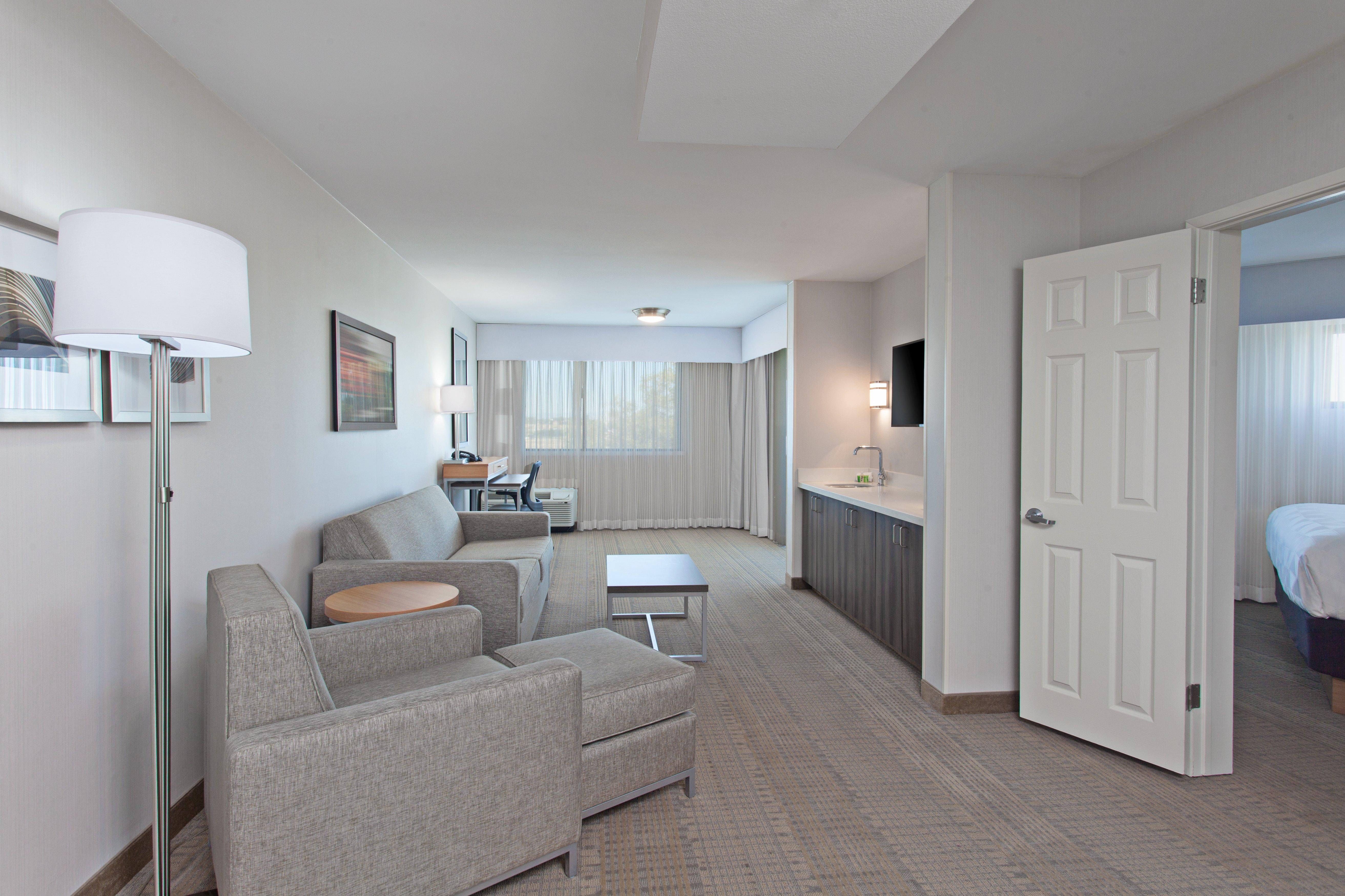 Holiday Inn Palmdale-Lancaster, an IHG Hotel Bagian luar foto