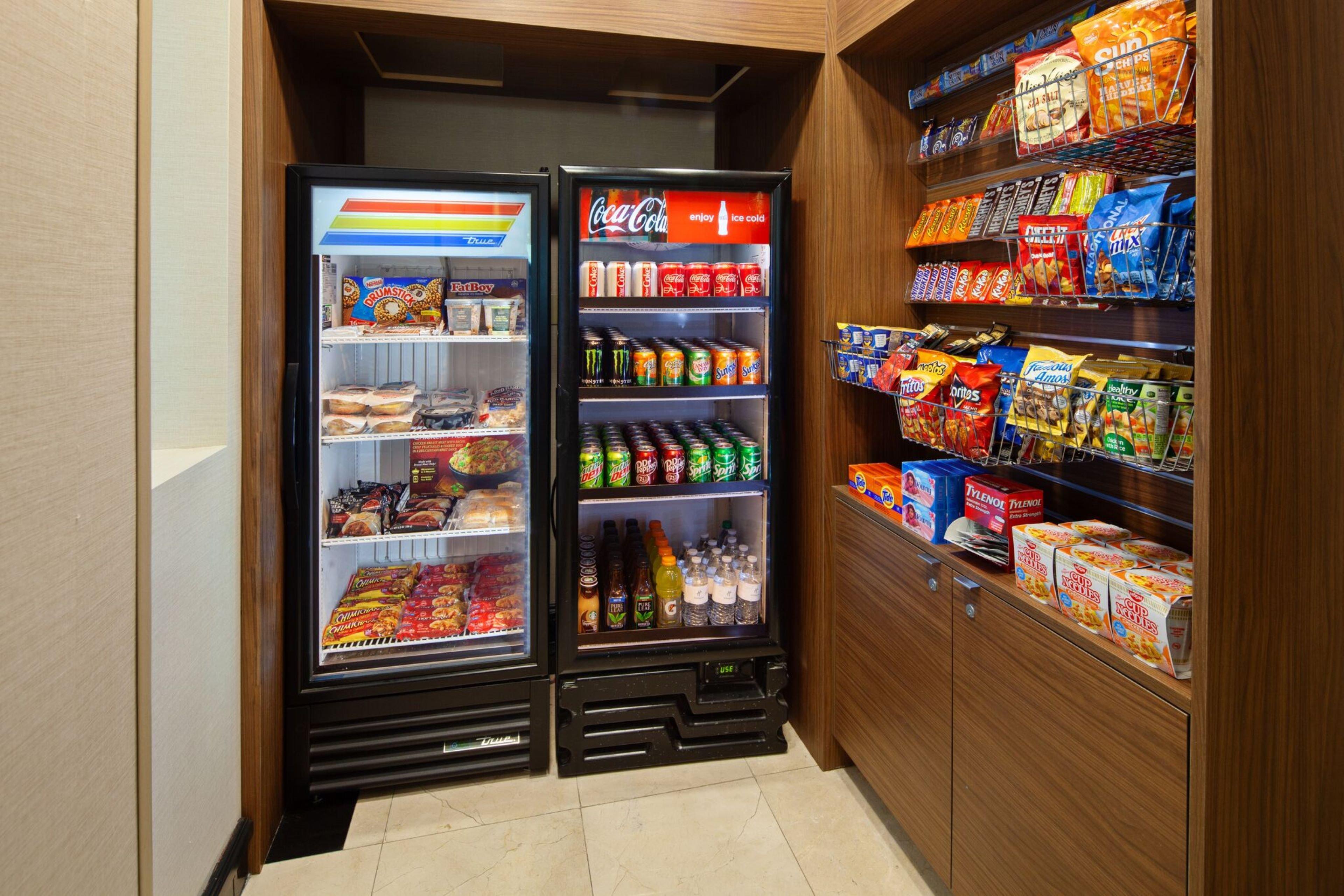 Holiday Inn Palmdale-Lancaster, an IHG Hotel Bagian luar foto