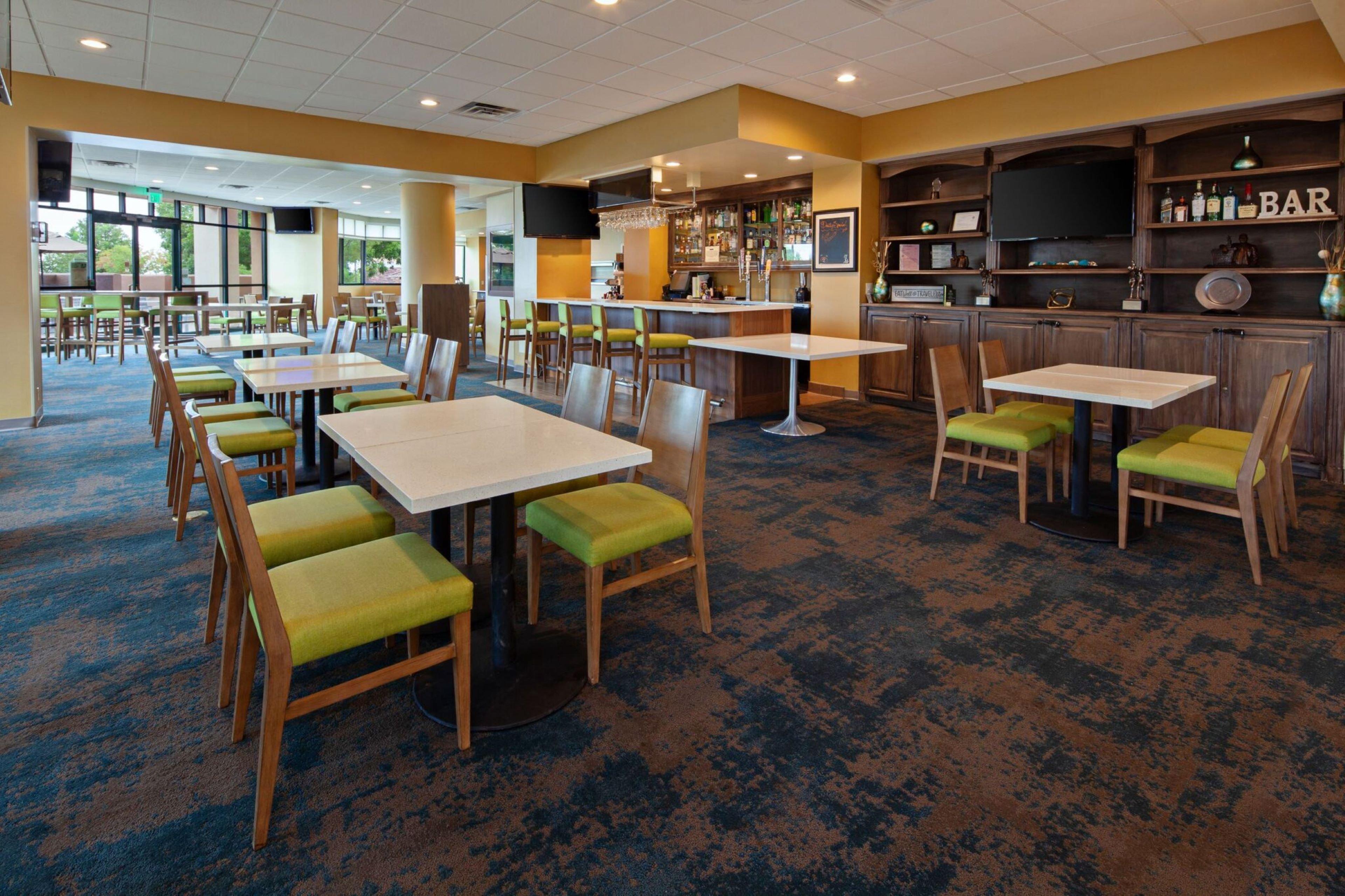 Holiday Inn Palmdale-Lancaster, an IHG Hotel Bagian luar foto