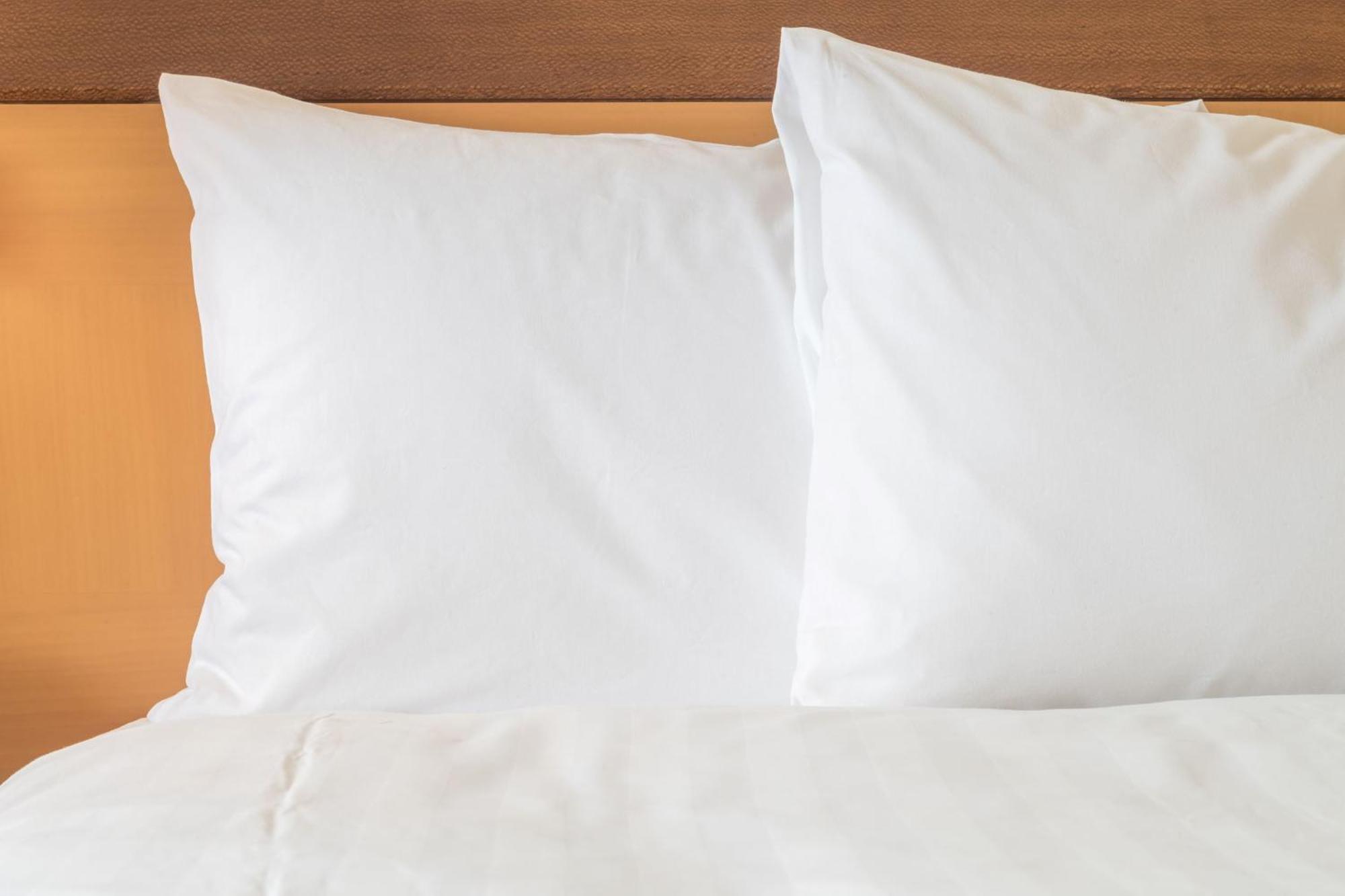 Holiday Inn Palmdale-Lancaster, an IHG Hotel Bagian luar foto