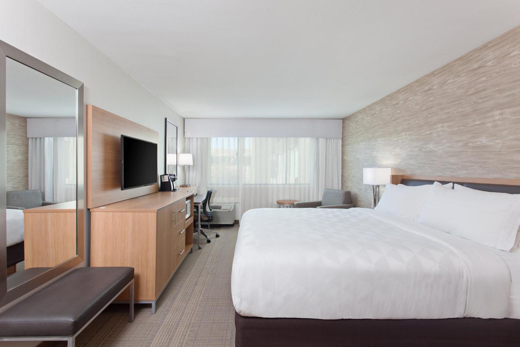 Holiday Inn Palmdale-Lancaster, an IHG Hotel Bagian luar foto