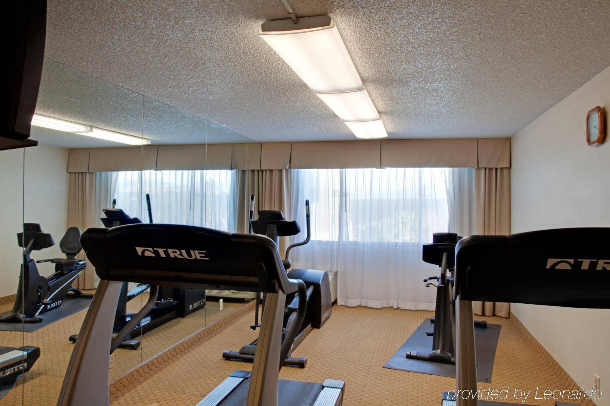 Holiday Inn Palmdale-Lancaster, an IHG Hotel Bagian luar foto